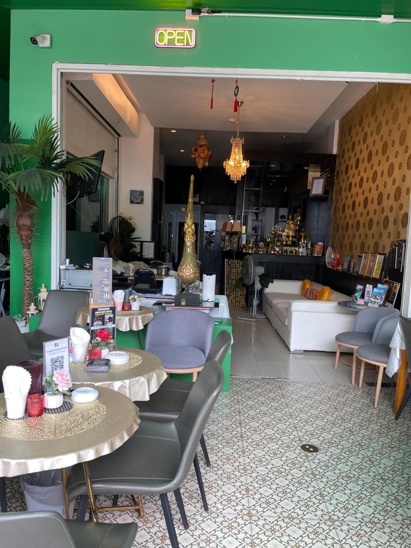 Elephant Room Patong Εξωτερικό φωτογραφία