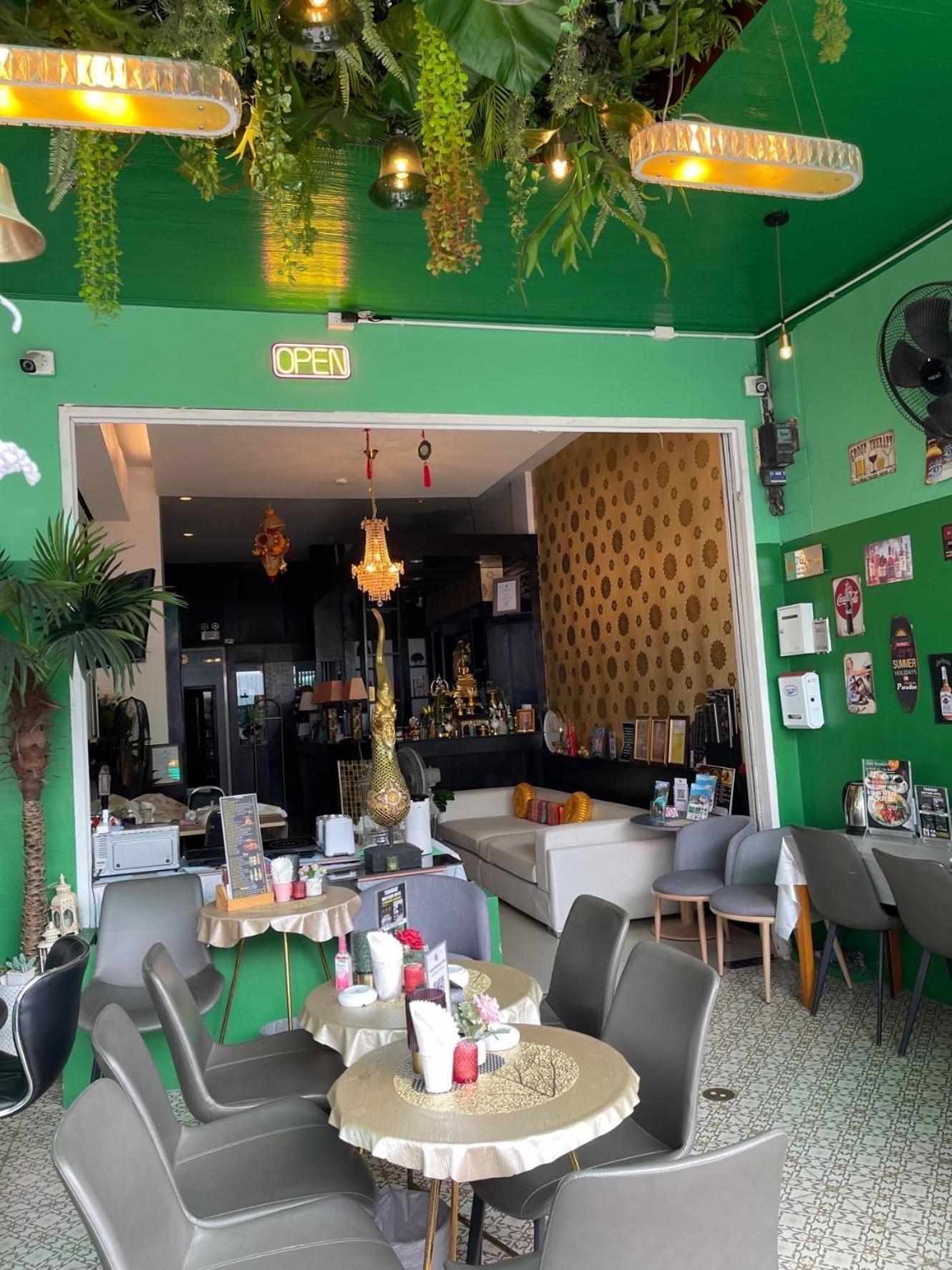 Elephant Room Patong Εξωτερικό φωτογραφία